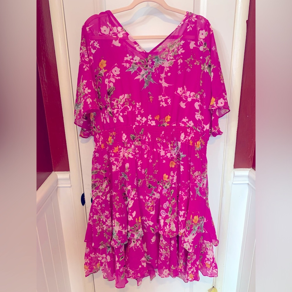 Sz18 magenta summer dress! attached slip, flattering flowy fabric, pull-over.